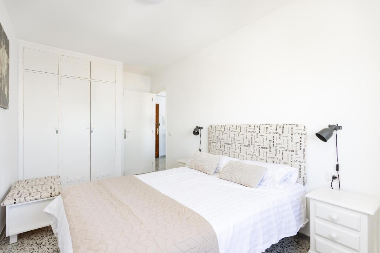 Apartment Home2book Bright Sea Views, *